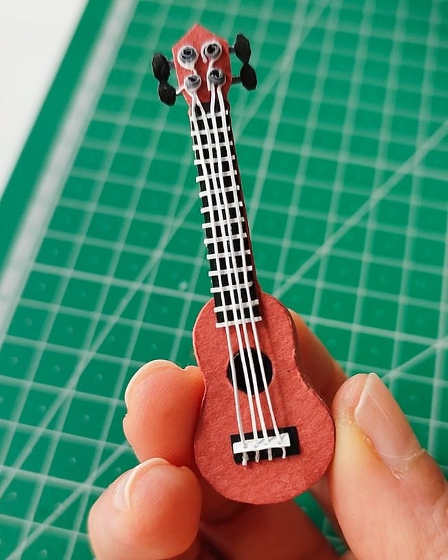 Paper art - Guitar